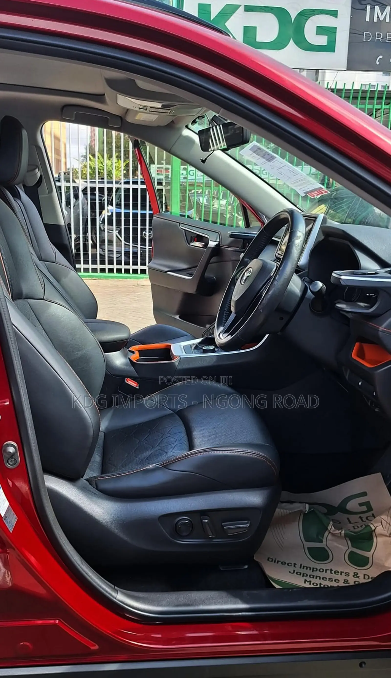 Toyota RAV4 2020 Red