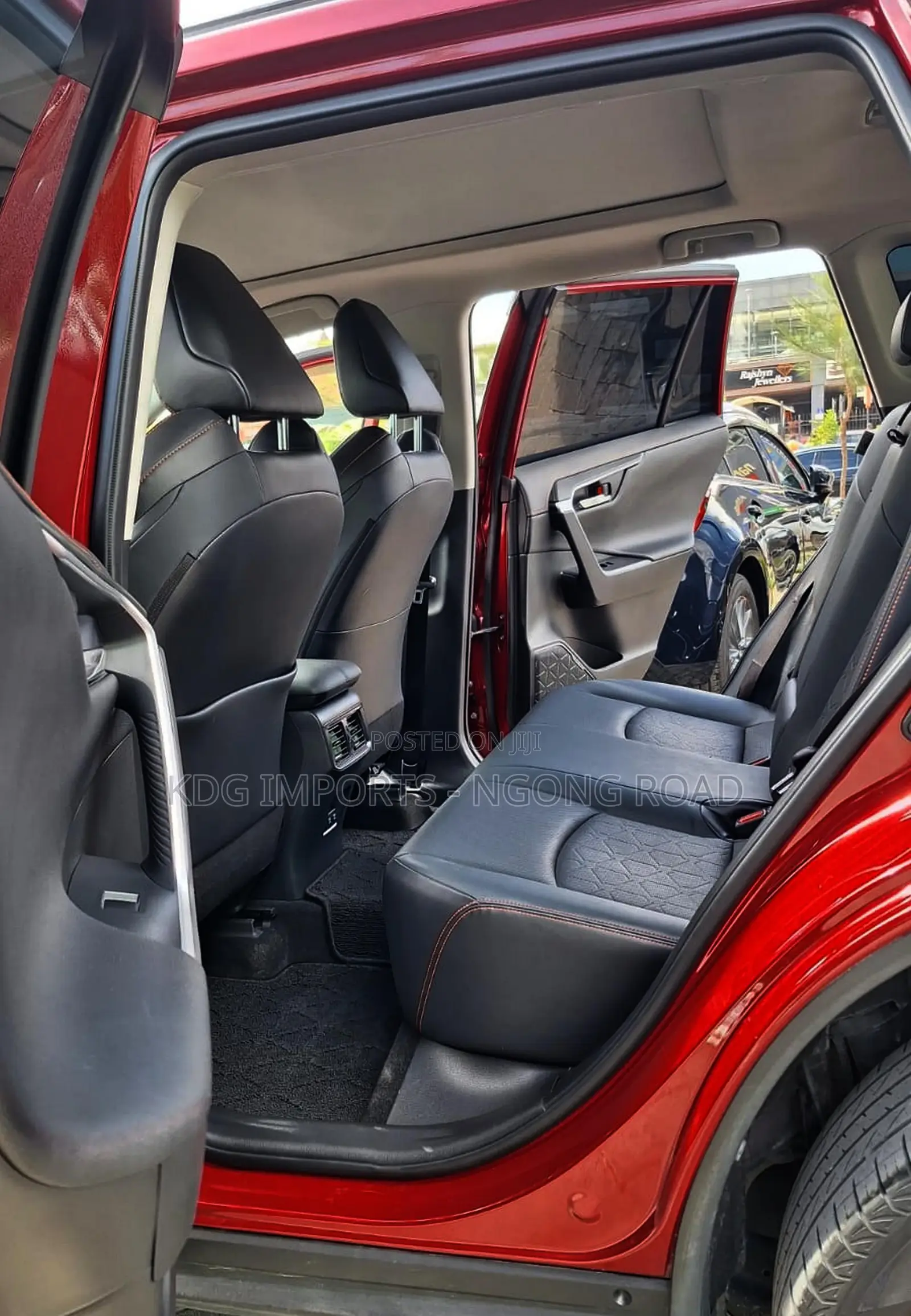 Toyota RAV4 2020 Red