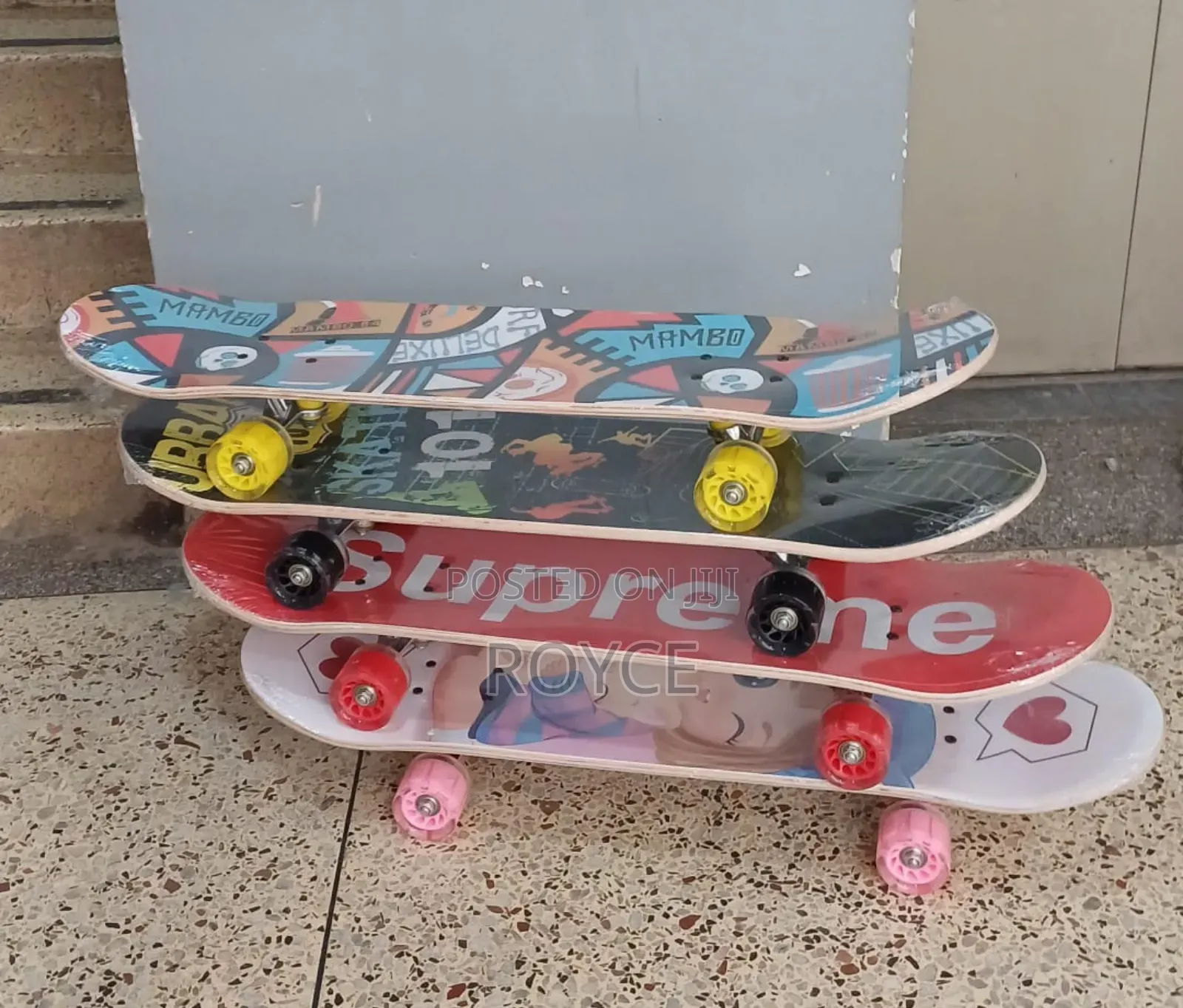 Four Wheel Skate Board