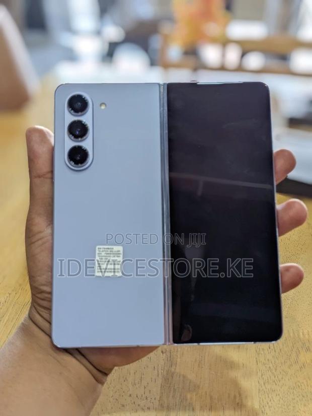 Samsung Galaxy Z Fold 5 256 GB Blue - main view