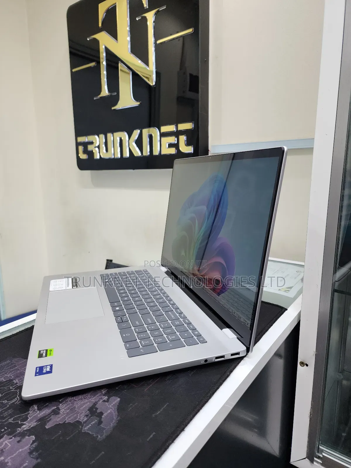 New Laptop HP OmniBook 7 16" 32GB Intel Core Ultra 7 SSD 1T