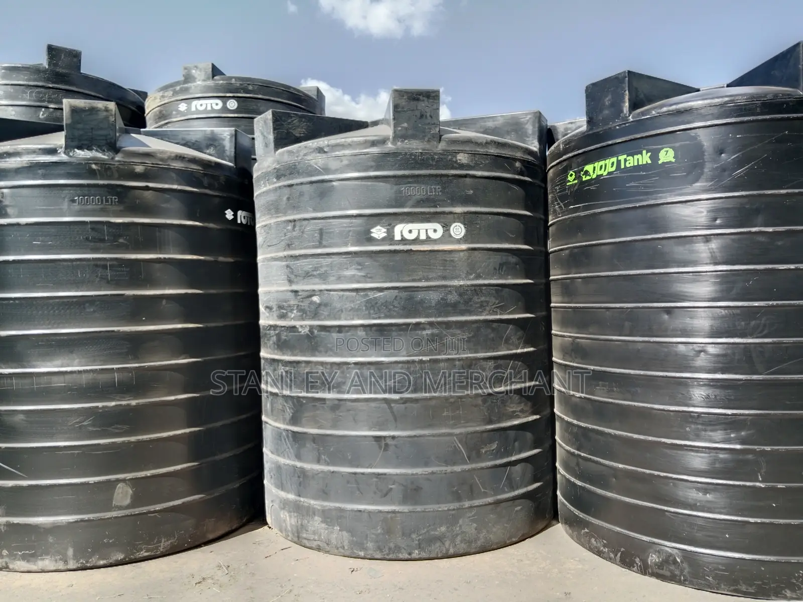 3000l Roto Tall 3 Layer Tanks New. Strong. Free Countrywide Delivery!