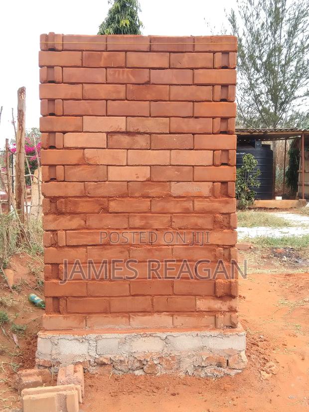 Makiga Interlock Machine - thumbnail 6