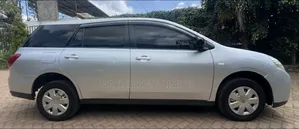 Nissan Wingroad 2014 Silver