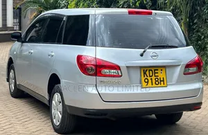 Nissan Wingroad 2014 Silver