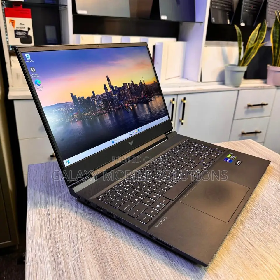 Laptop HP Victus 16 16GB Intel Core i7 SSD 512GB