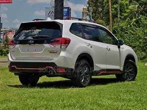 Subaru Forester Sport AWD 2019 White
