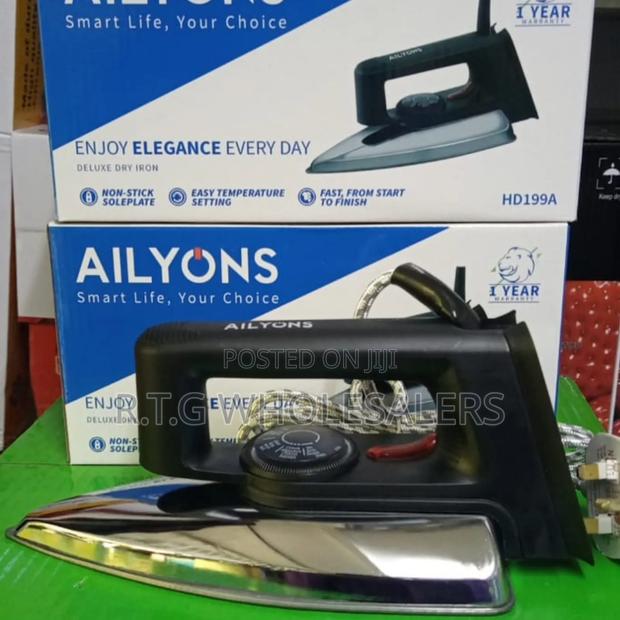 Ailyons Hd‐199a Electric Dry Iron Box – Silver Black