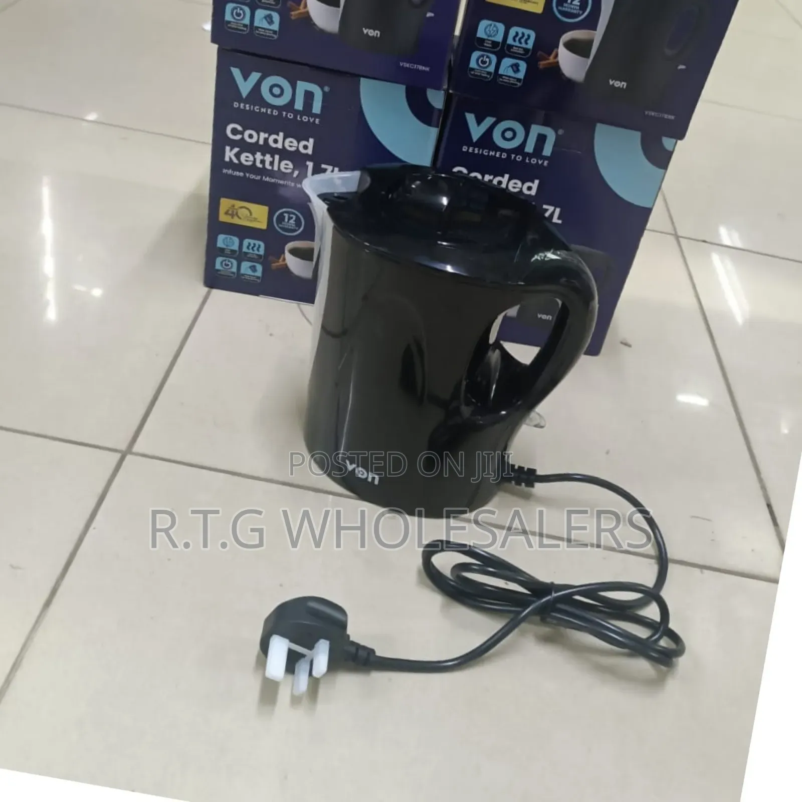 Von 1.7l Upright Cordless Kettle – Vskl17bnk White/Black