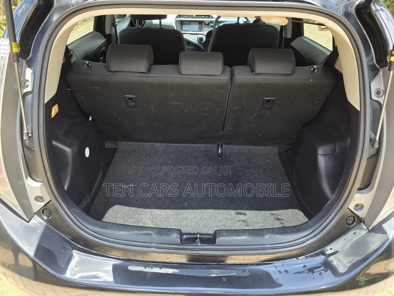 Toyota Aqua 2015 Black