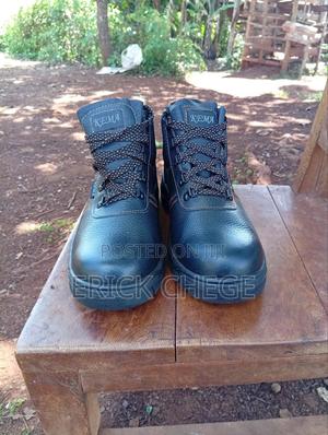 Work Boot Heavy Duty - thumbnail 2