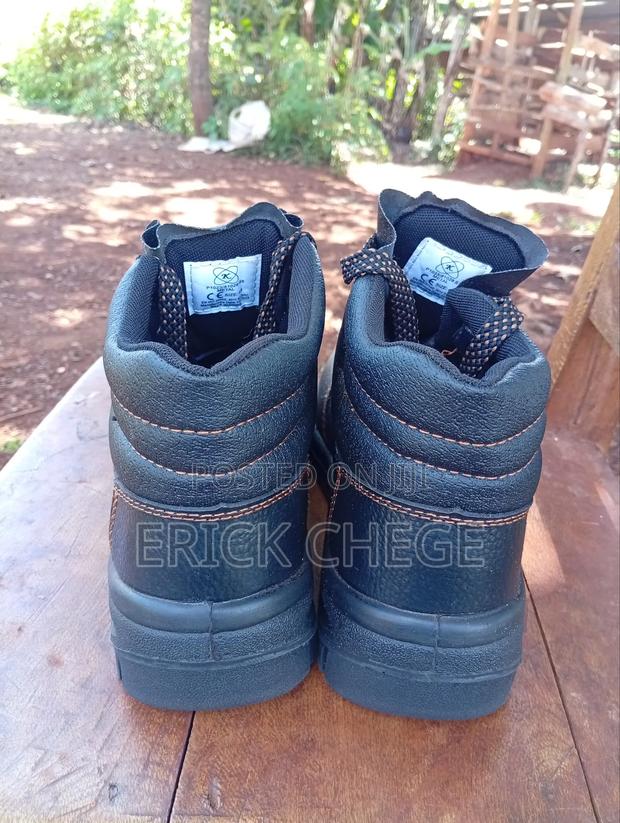 Work Boot Heavy Duty - thumbnail 3