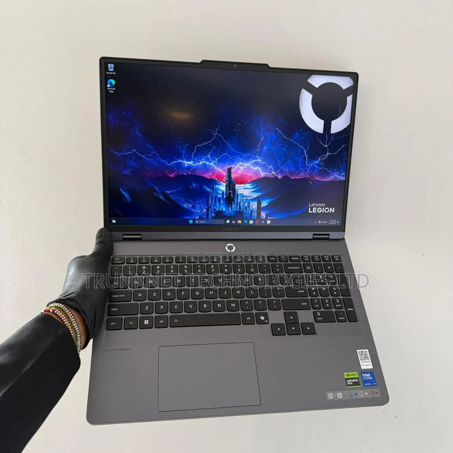 New Laptop Lenovo Legion 5 32GB Intel Core Ultra 9 SSD 1T