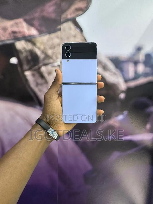 Samsung Galaxy Z Flip 3 256 GB Blue - thumbnail 3