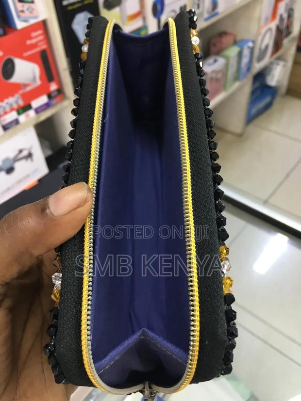 Stylish Ladies Clutch - thumbnail 2