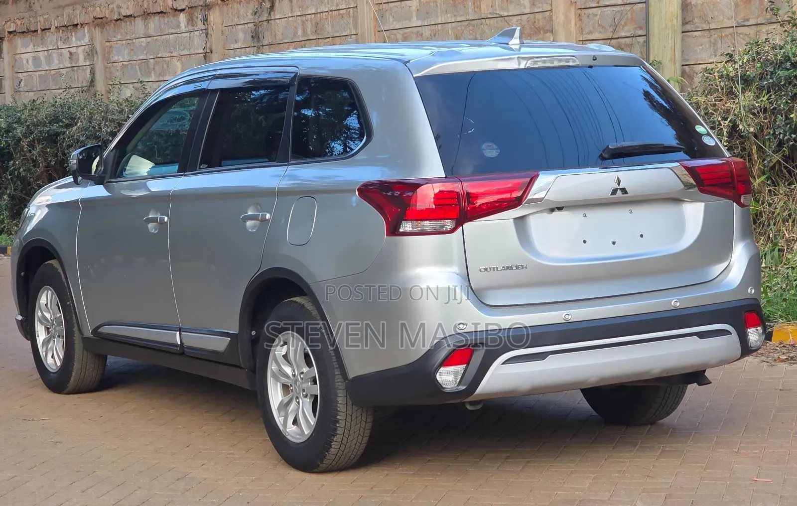 Mitsubishi Outlander 2020 Silver