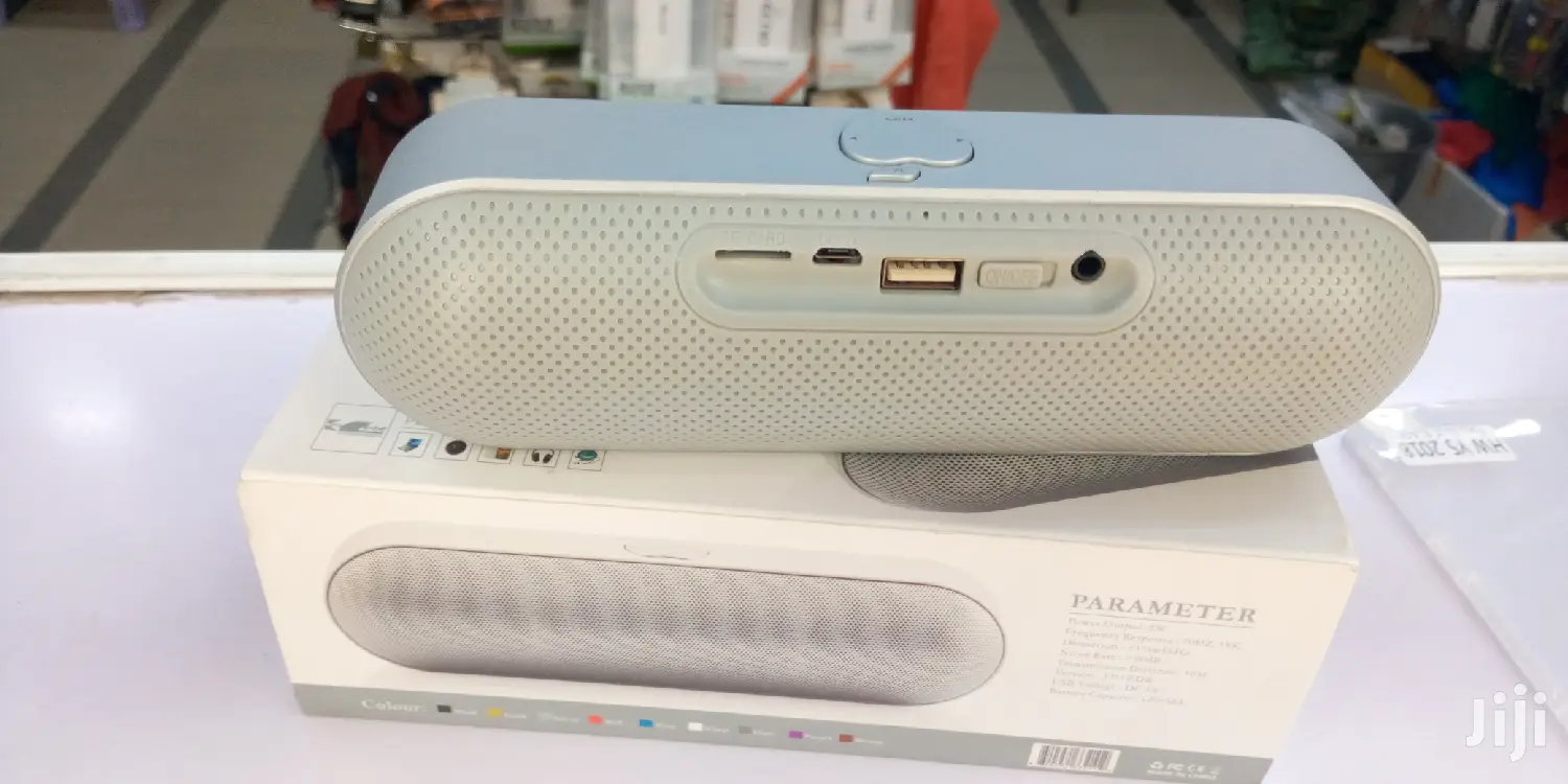 S812 Portable Mini Bluetooth Speaker.