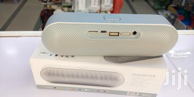 S812 Portable Mini Bluetooth Speaker. - thumbnail 2