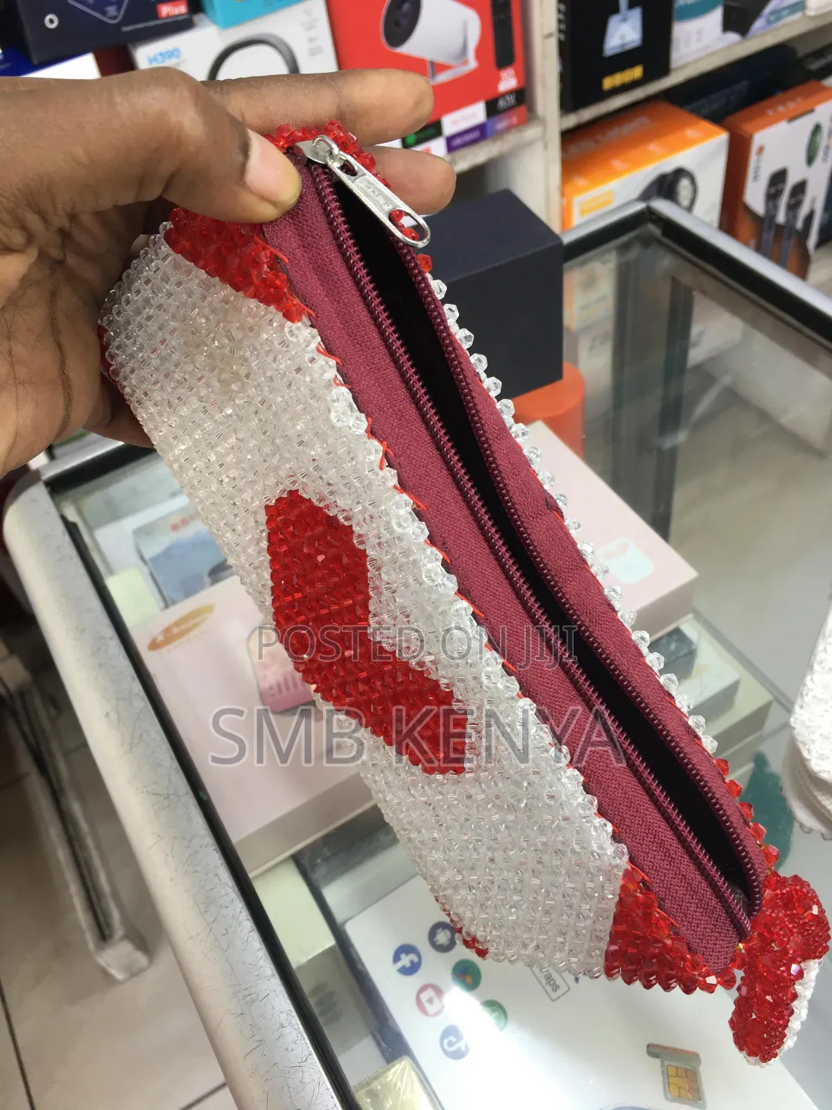 Ladies Beads Hand Clutch