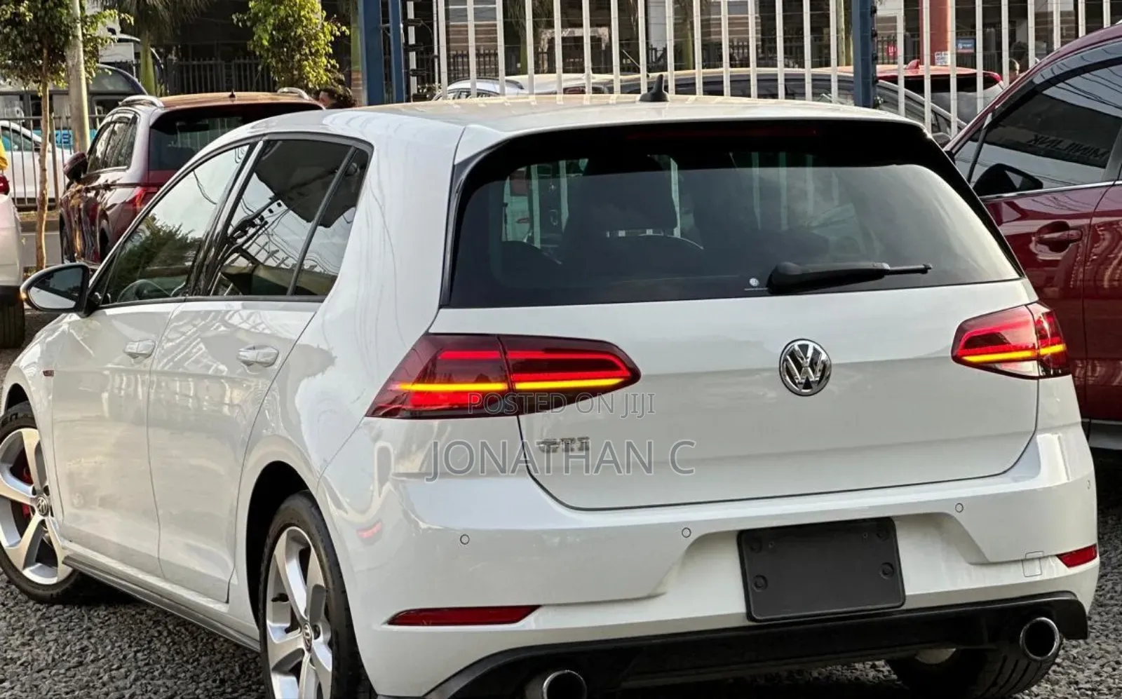 Volkswagen Golf TSI SE FWD 2018 White
