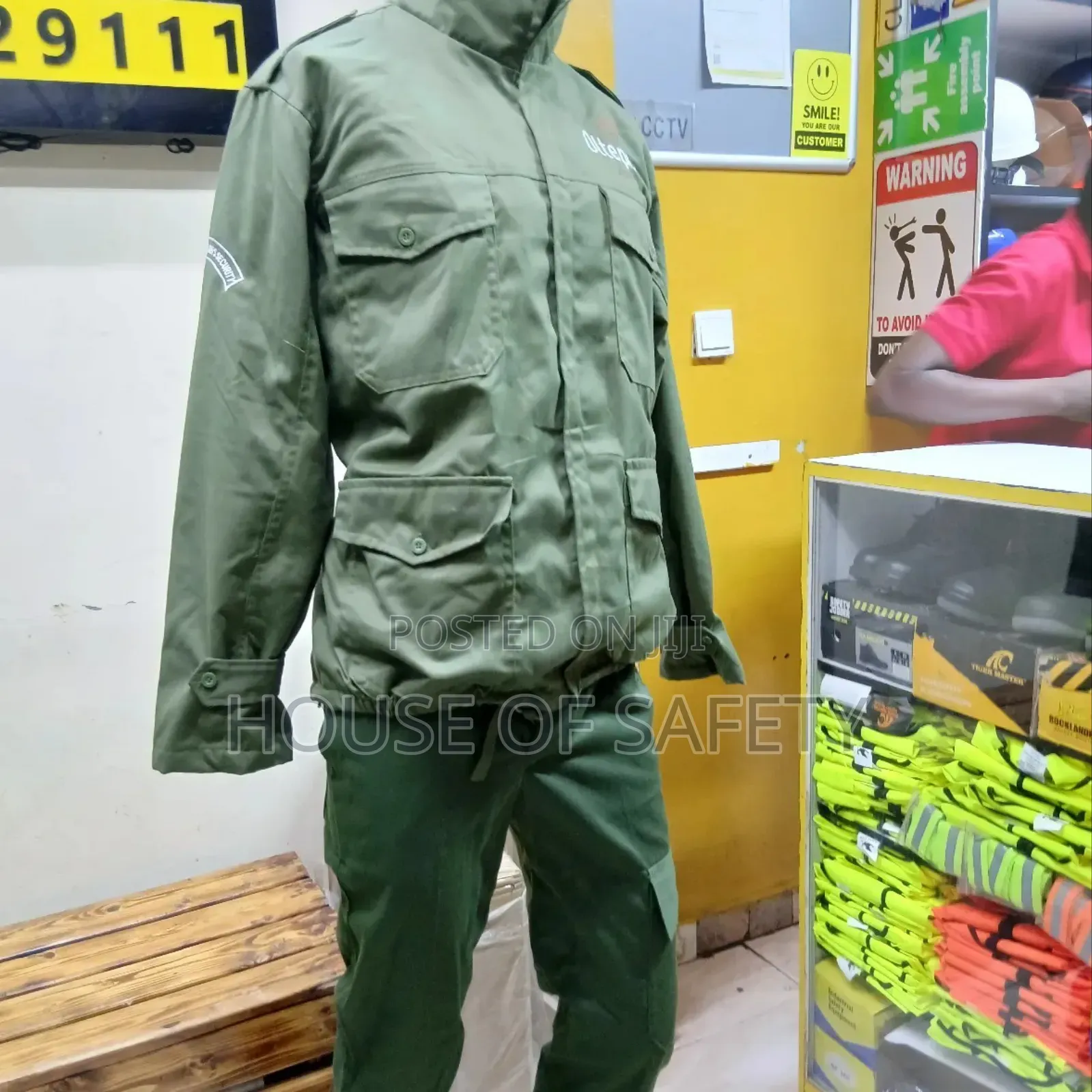 Breathable Relaxed Out Fit for Security Guard
