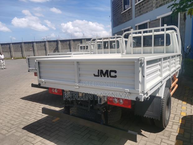 JMC Double Cabin Lorry - thumbnail 2