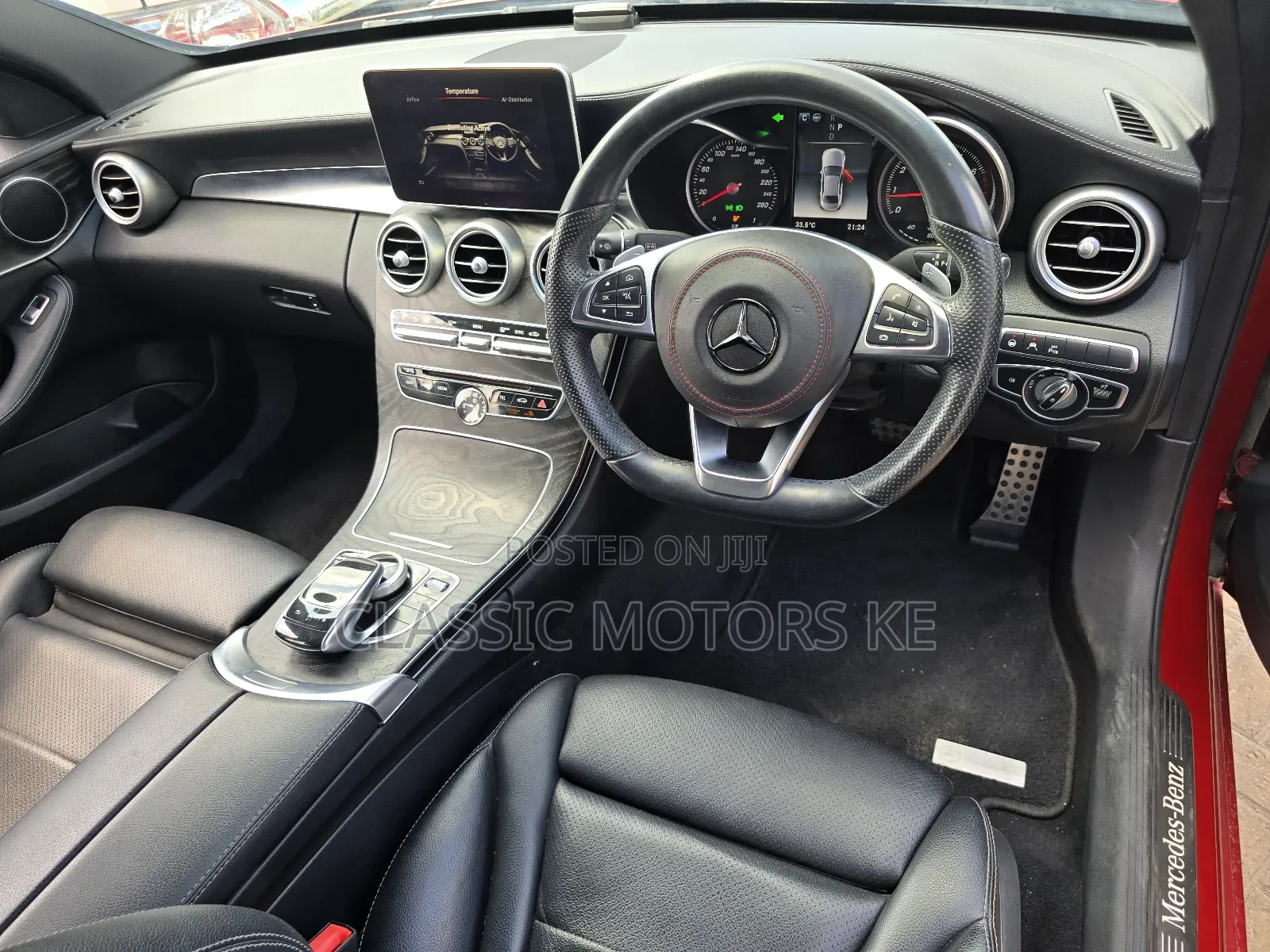 Mercedes-Benz C200 2019 Maroon