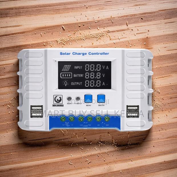 Stable Performance 12v/24v 20a PWM Solar Charge Controller