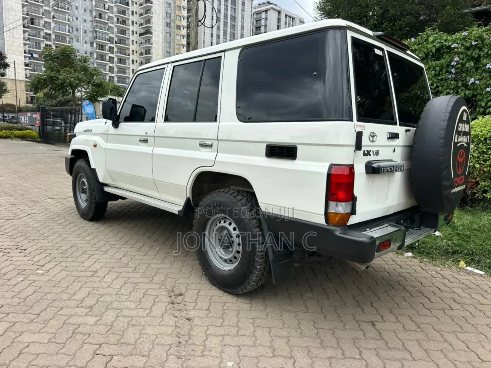Toyota Land Cruiser 76 Series 2024 White