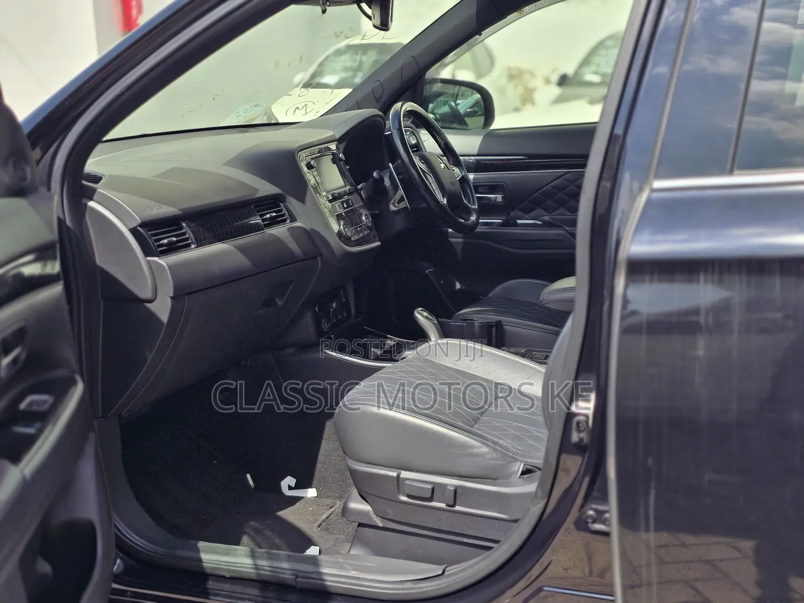 Mitsubishi Outlander 2.4 PHEV AWD 2019 Black