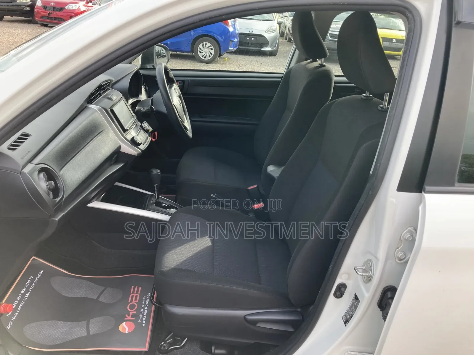 Toyota Corolla Fielder 1.5 Hybrid FWD 2019 White
