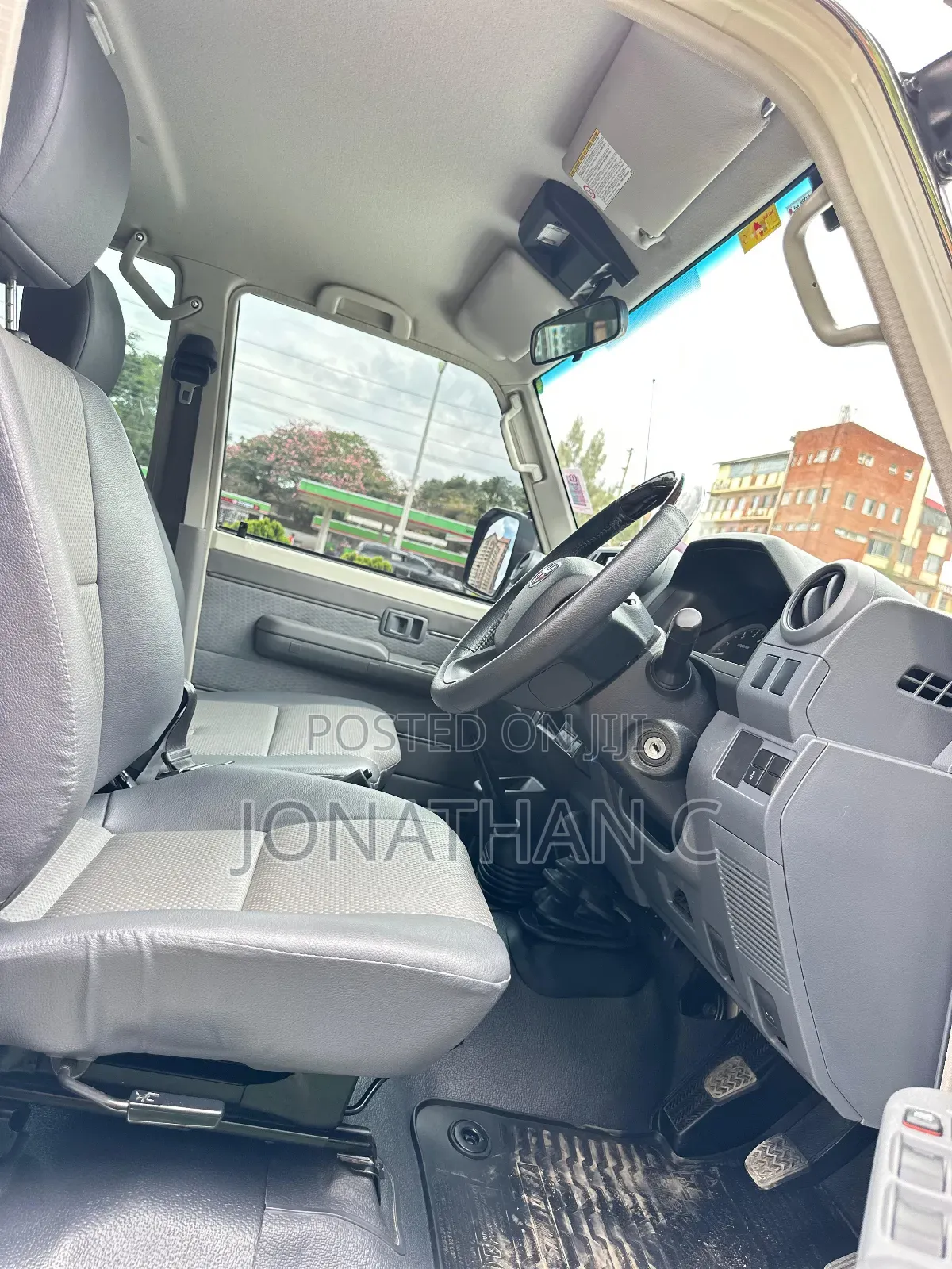 Toyota Land Cruiser 76 Series 2024 White
