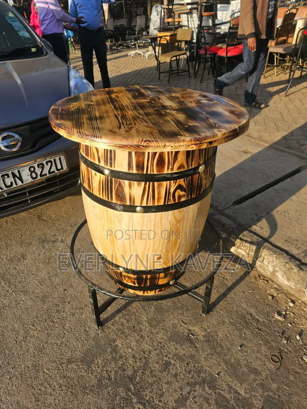 Barrel Table