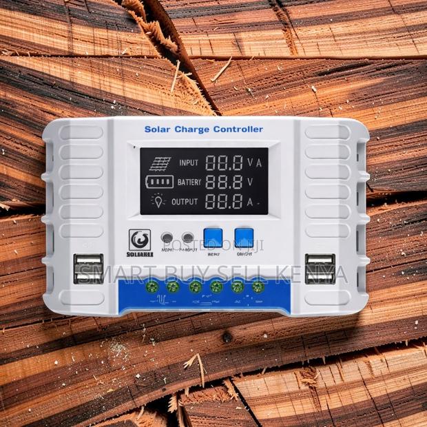 Plug and Play 12v/24v 20a PWM Solar Charge Controller