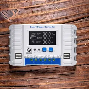 Long Term Reliability 12v/24v 20a PWM Solar Controller