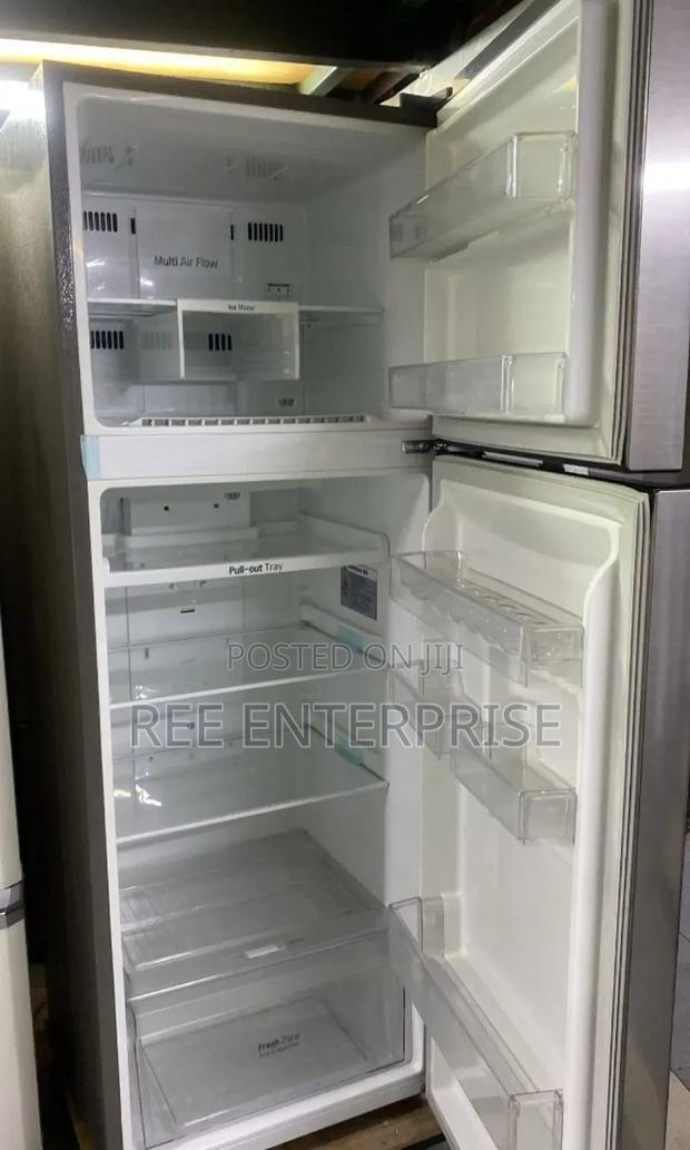 No Frost Lg Refrigerator 438 Litres Double Door Refrigerator