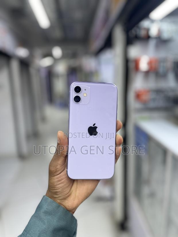 Apple iPhone 13 128 GB Black - thumbnail 4