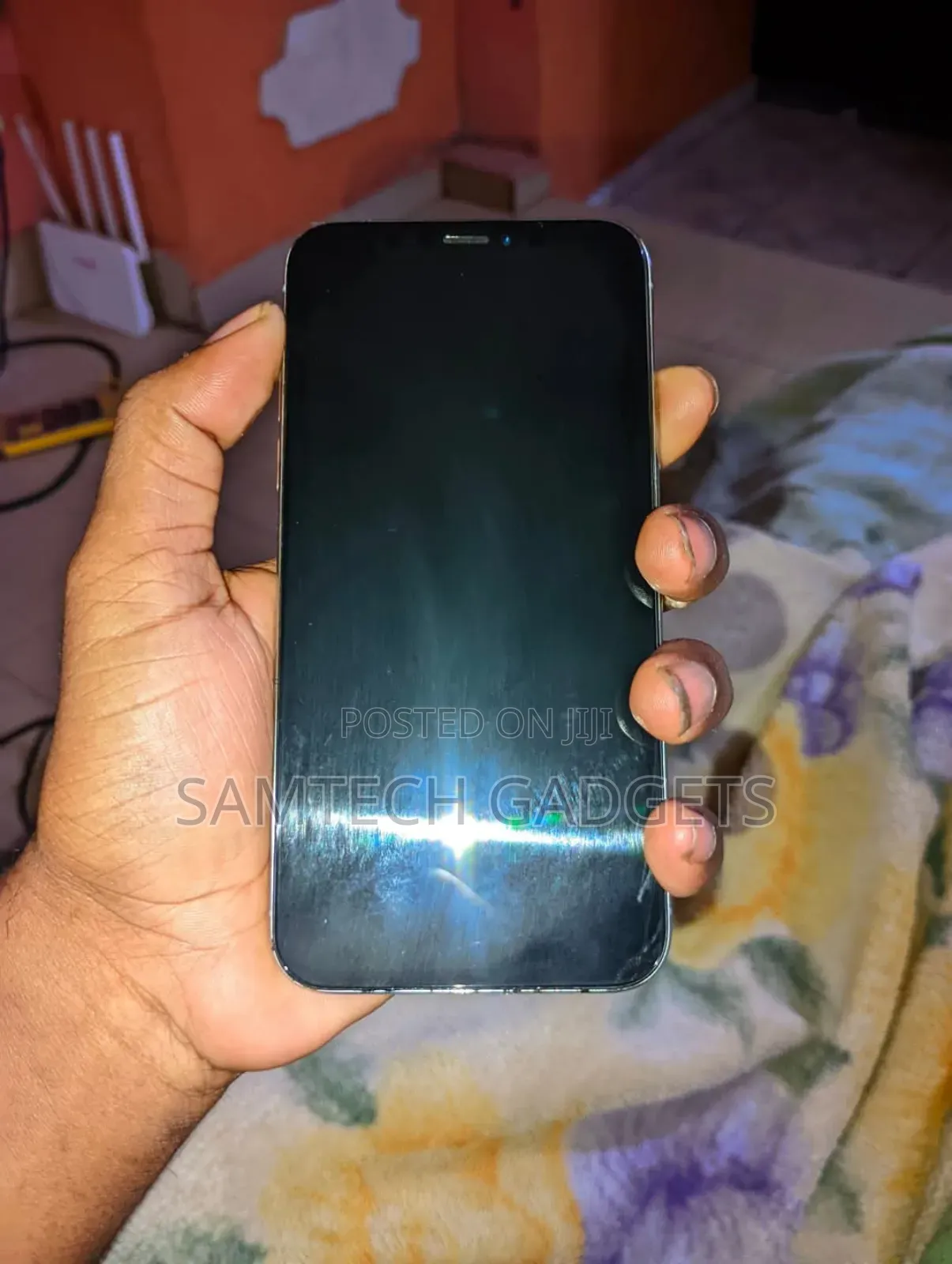 Apple iPhone X 256 GB White