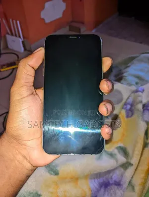 Apple iPhone X 256 GB White