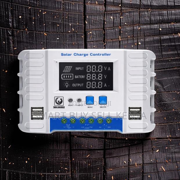 Quality Ensured 12v/24v 20a PWM Solar Charge Controller