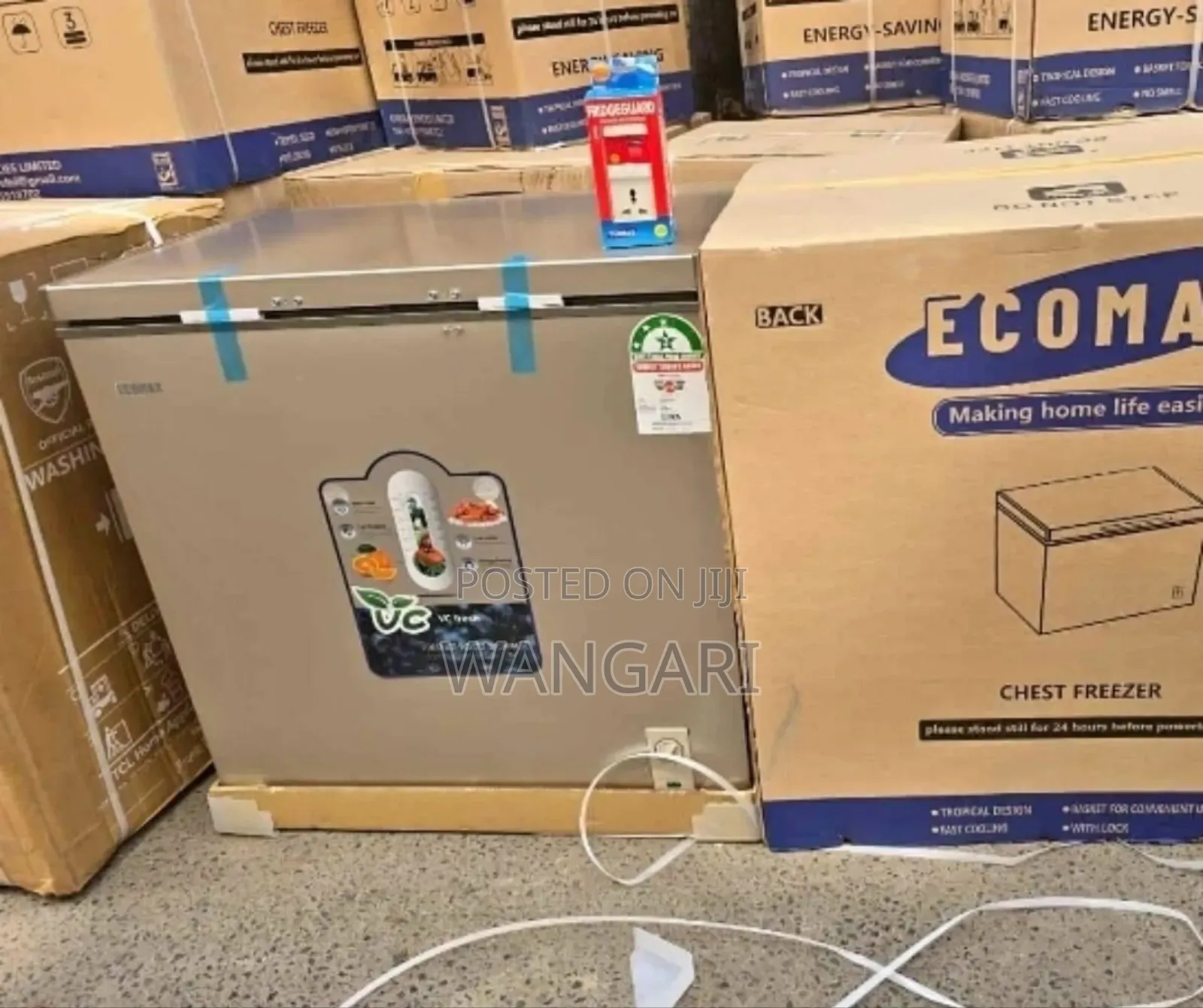 Ecomax 219 Litres Chest Freezer With Free Fridge Guard