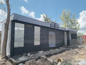 40ft Container Office With a Small Extension