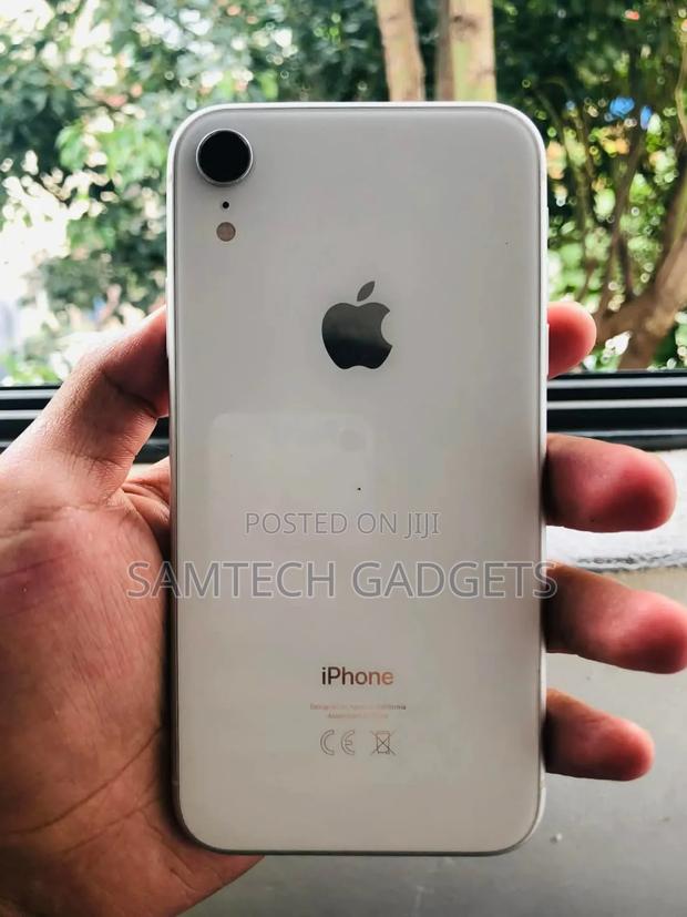 Apple XR 128 GB White - thumbnail 2