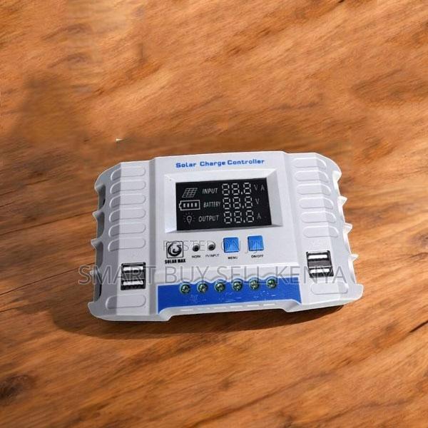 LCD Solar Controller With Dual Usb 12v/24v 20a PWM Unit - main view