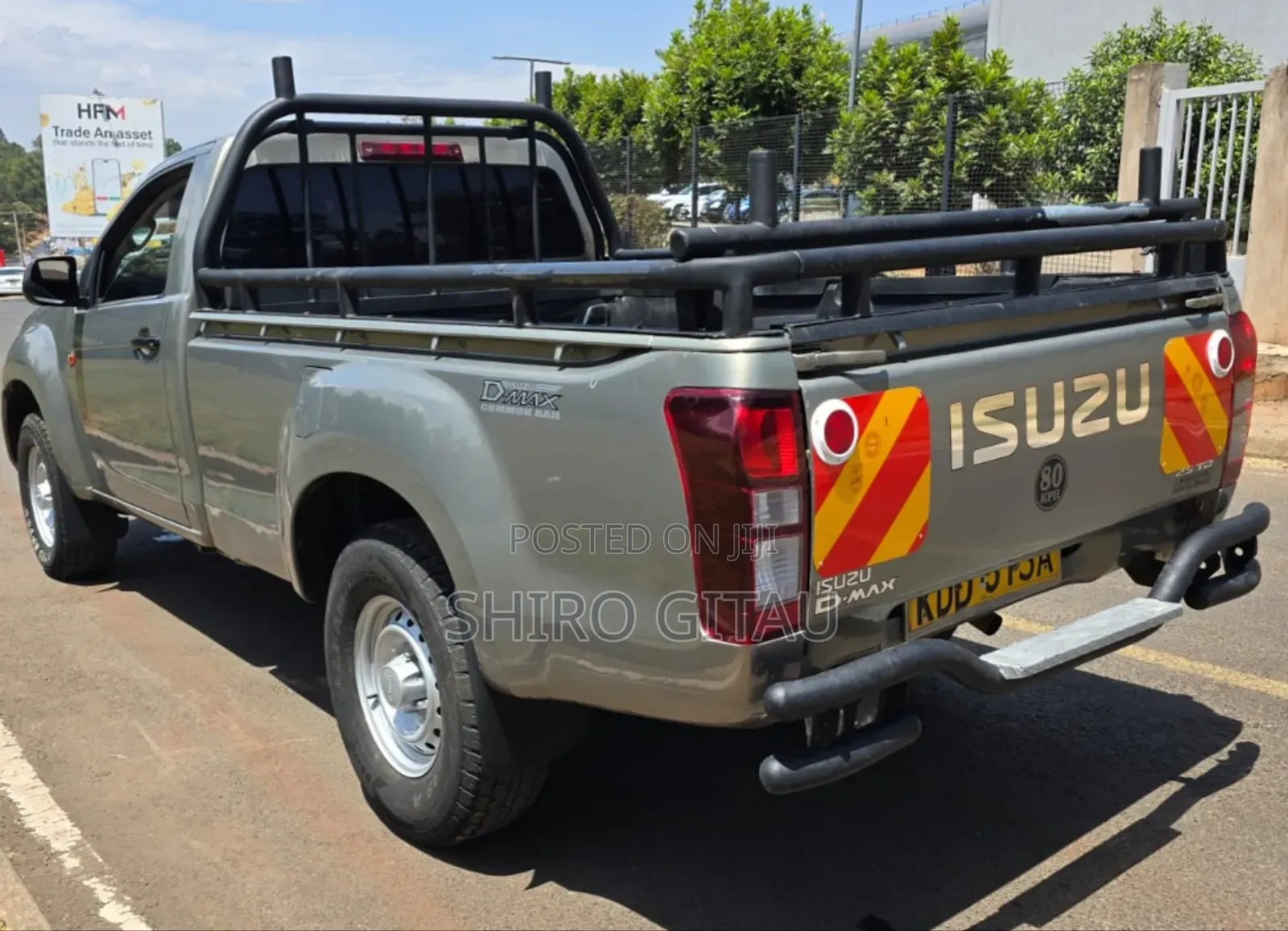Isuzu D-MAX 2022 Gray