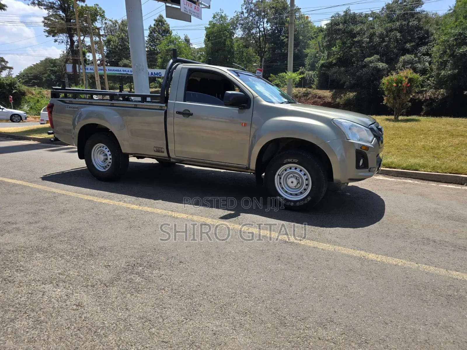 Isuzu D-MAX 2022 Gray