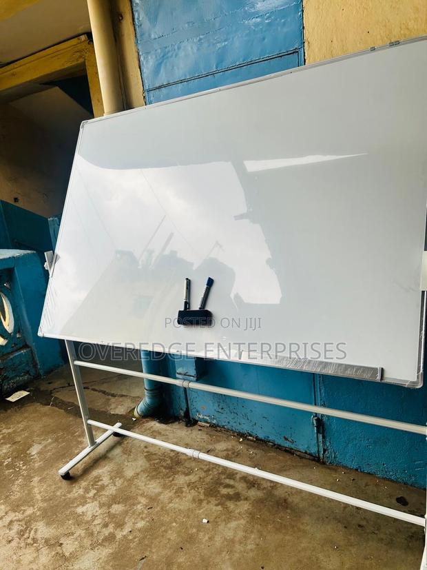 Magnetic Office Whiteboard 4ftx6ft and Moving Stand
