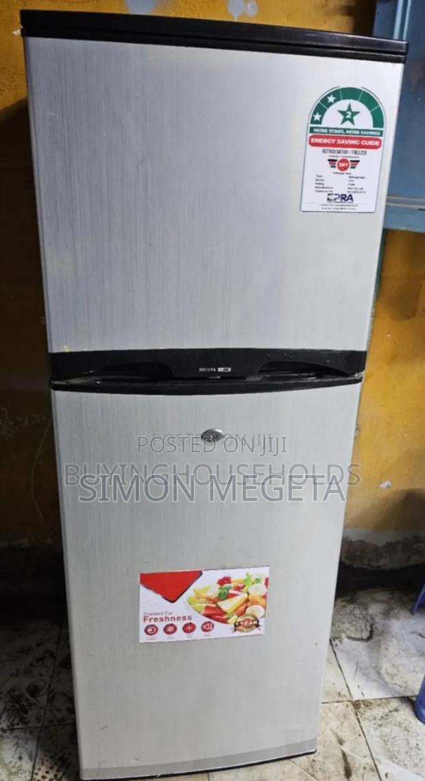 Colour Silver. Ramtons 128l Fridge