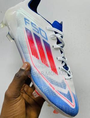 F50 Trainers - thumbnail 2