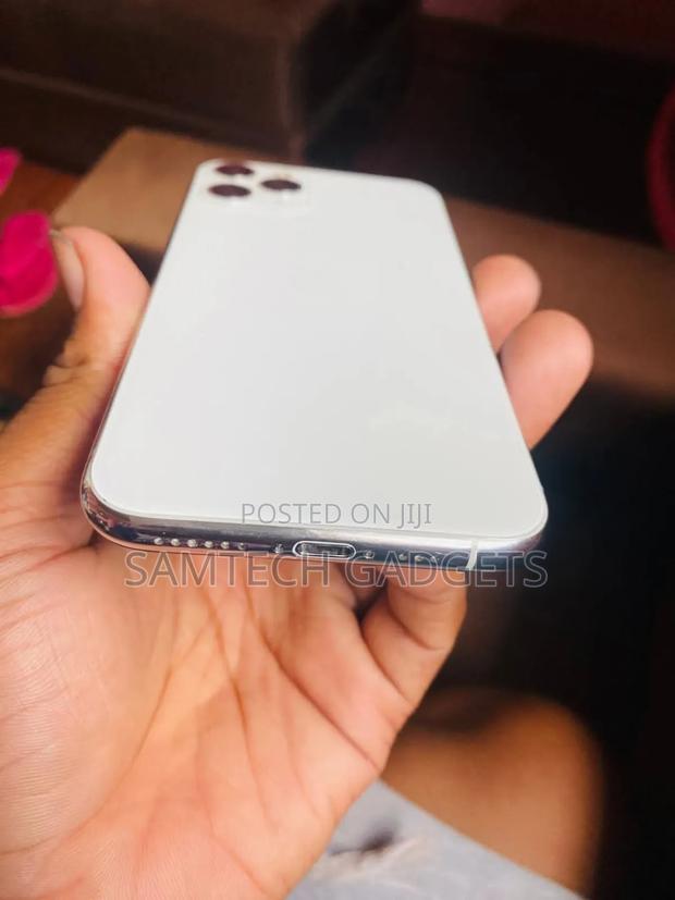 Apple iPhone 11 Pro 256 GB White - thumbnail 2